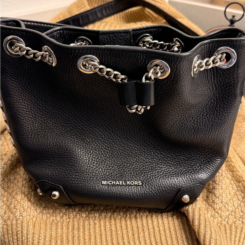 Small black crossbody Michael Kors purse